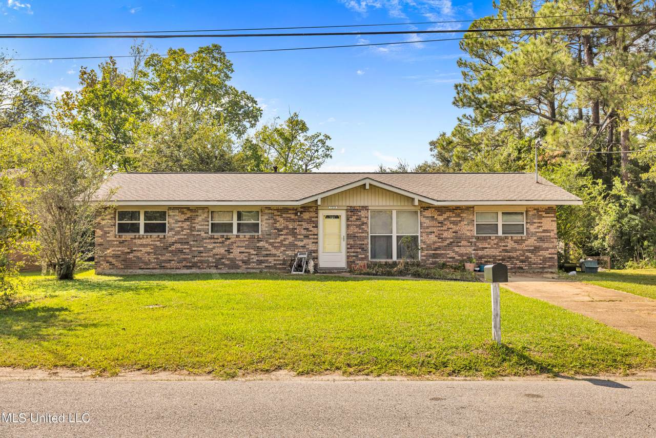 7213 Melrose Drive - Photo 1