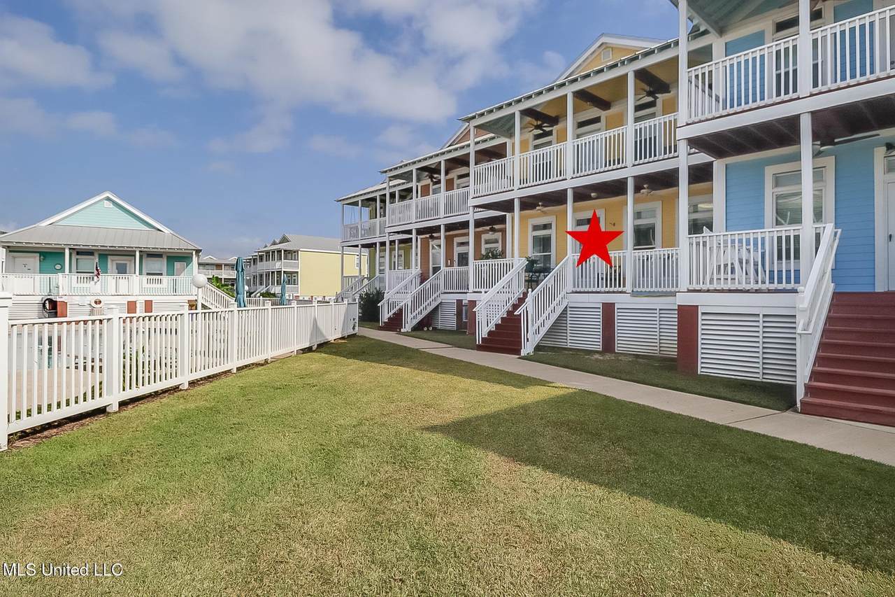 1515 Beach Boulevard - Photo 1