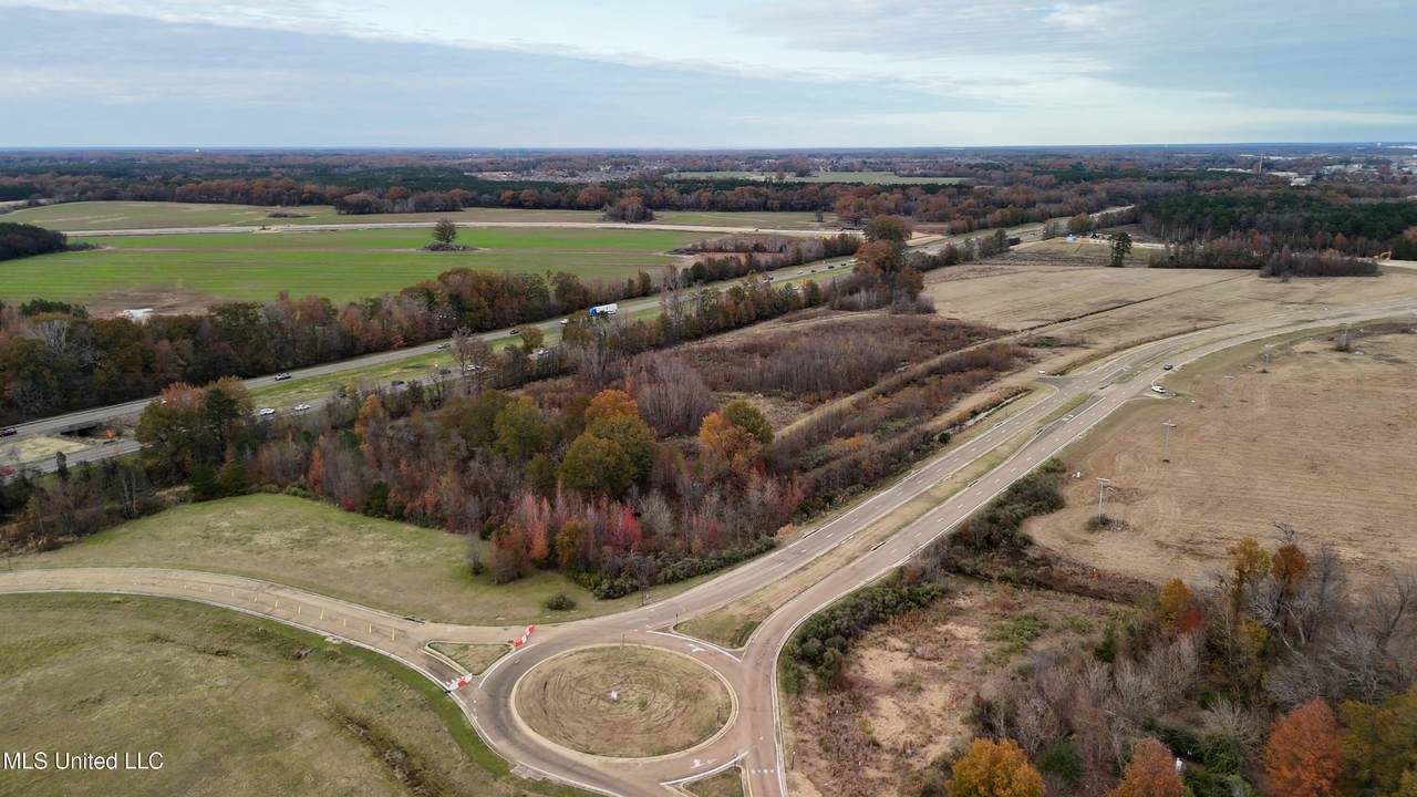 00 Parkway - Photo 1