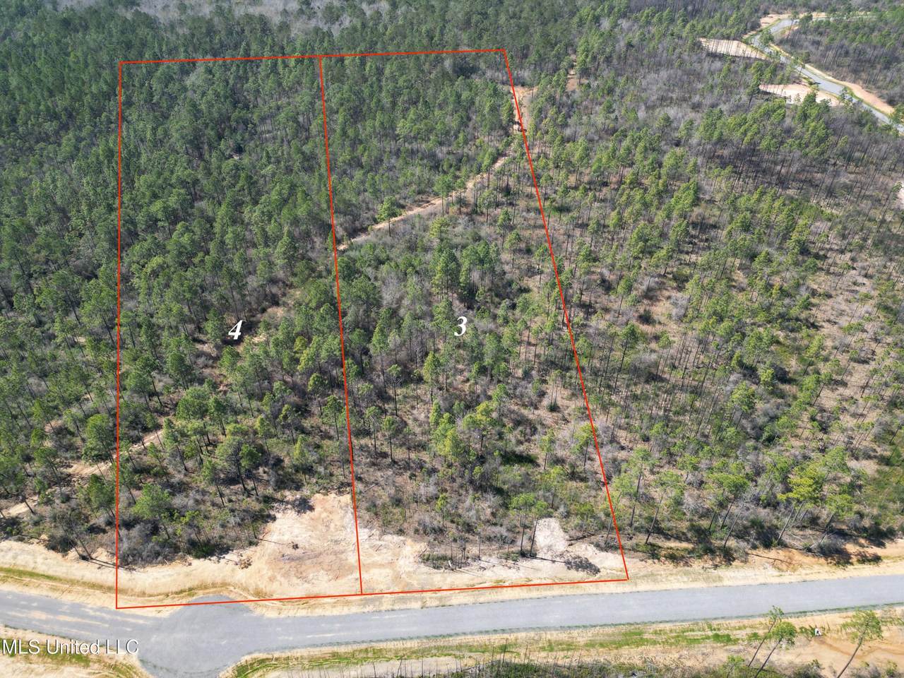 Parcel 3 Whitfield Dr. 7.5 - Photo 1