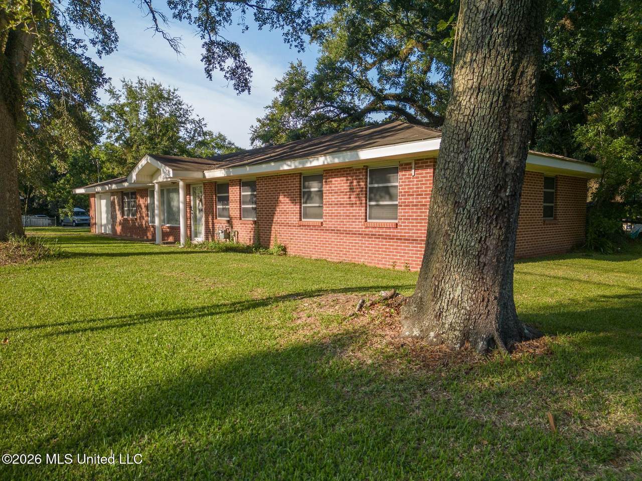11128 Lamey Bridge Road - Photo 1