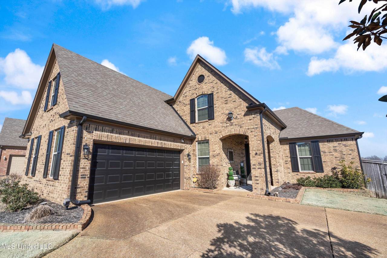 8330 John Wood Lane - Photo 1
