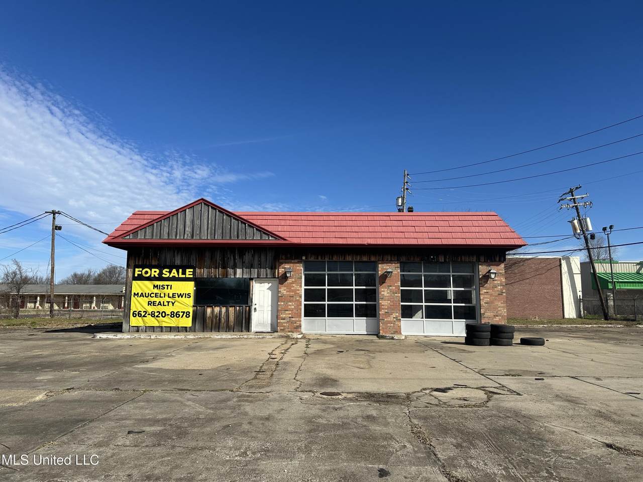 2512 Hwy 82 - Photo 1