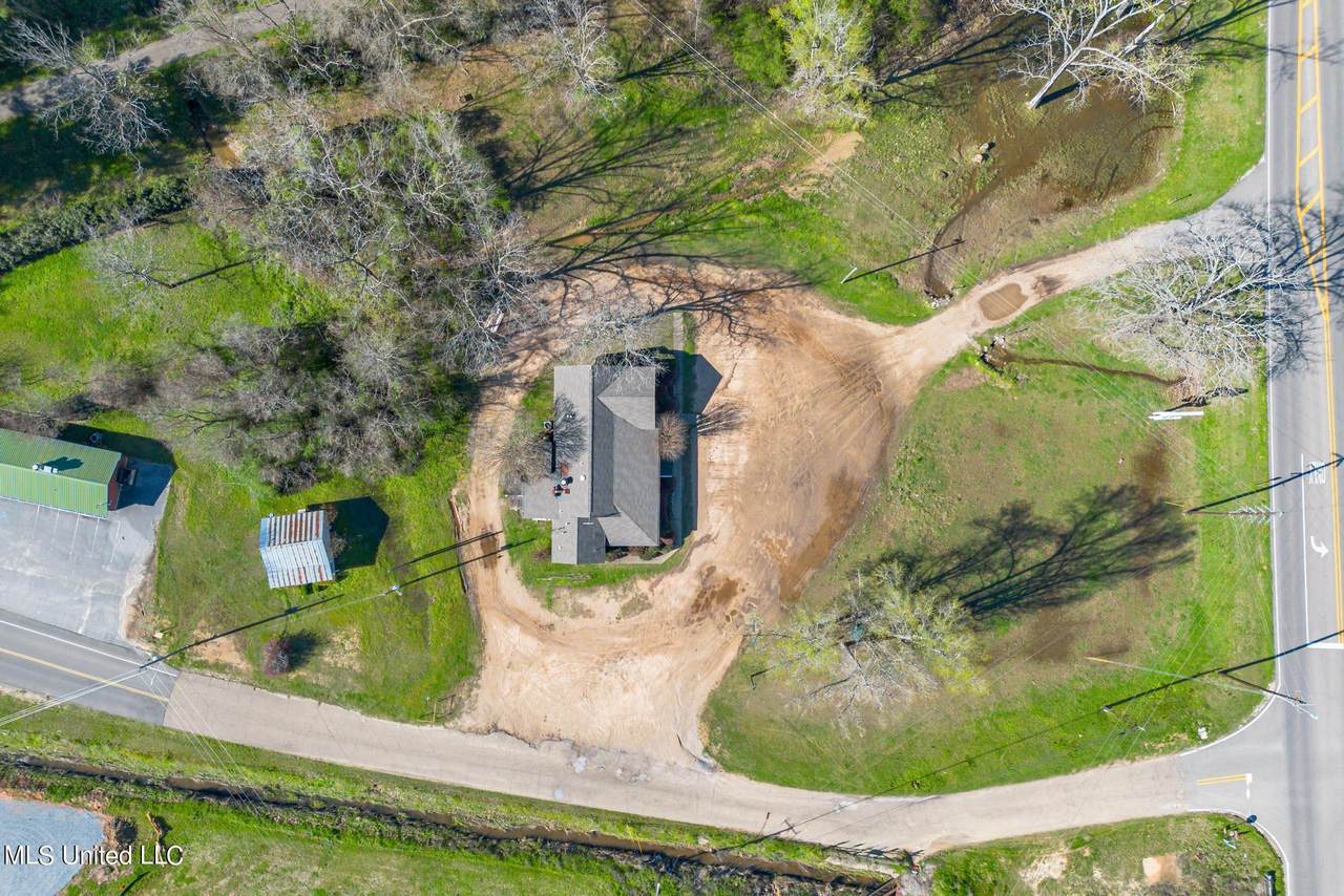 1143 Highway 42 - Photo 1