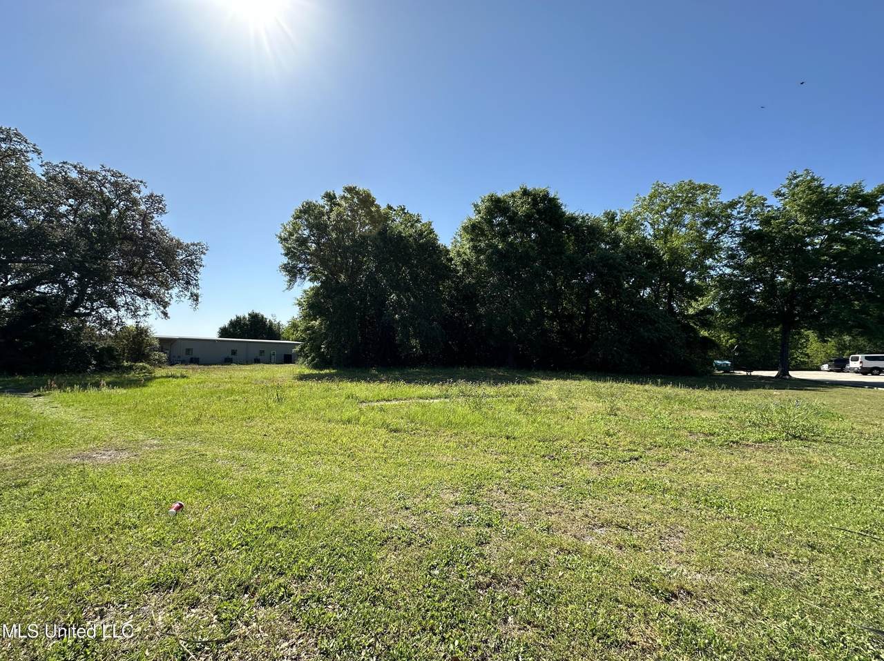1009 Pass Road - Photo 1
