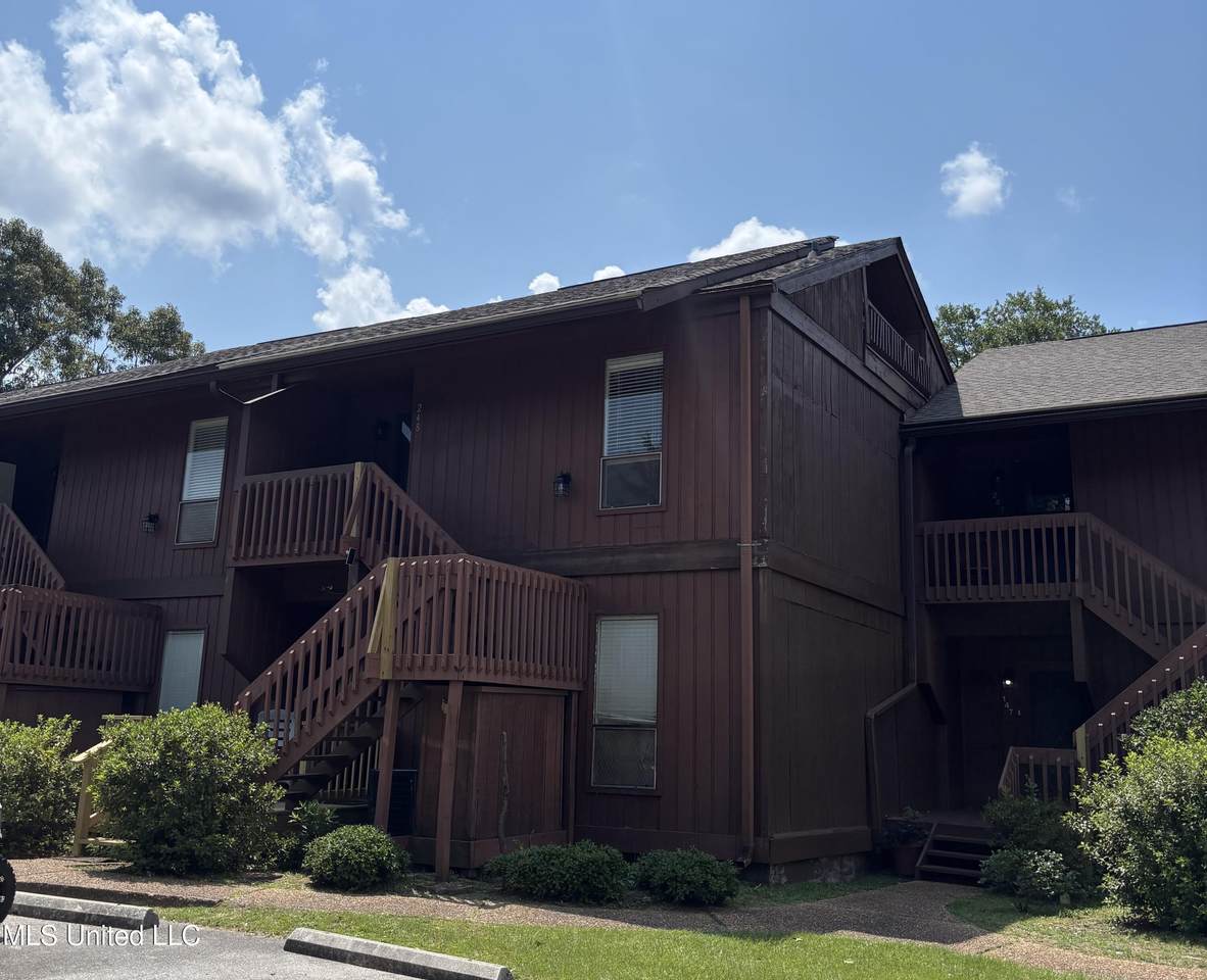 248 Lakeside Villa - Photo 1
