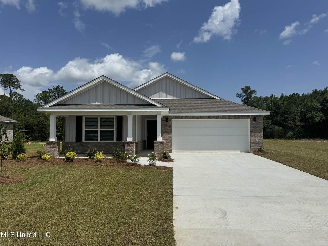 9674 Reserve Boulevard - Photo 1