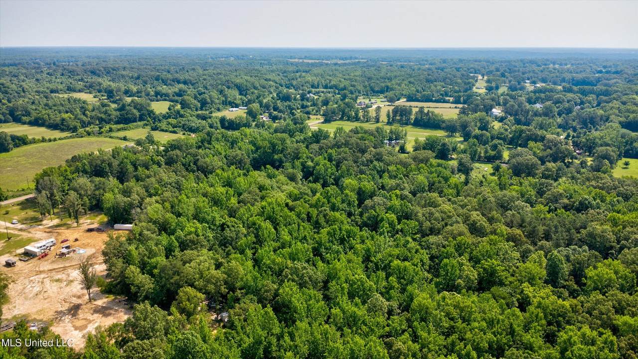https://bt-photos.global.ssl.fastly.net/united/1280_boomver_2_4115196-2.jpg