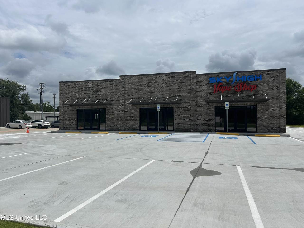 12242 Ms-67 Shriners Boulevard - Photo 1