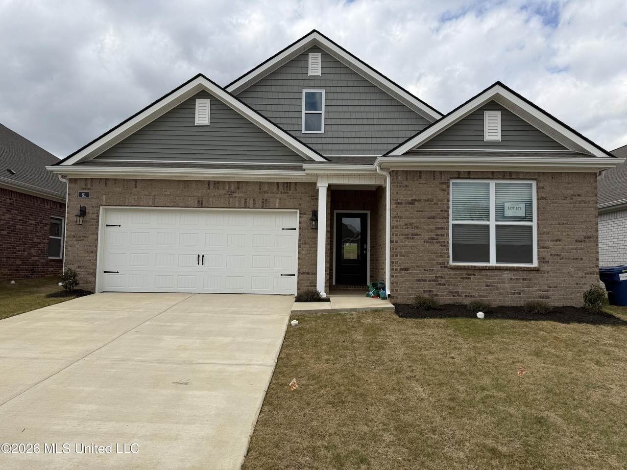 81 Powell Place - Photo 1