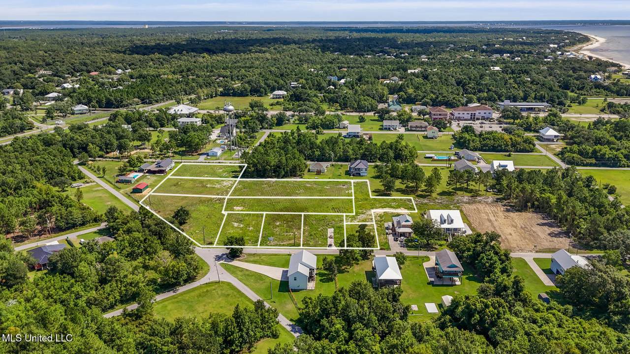 Nhn Favre Street - Photo 1