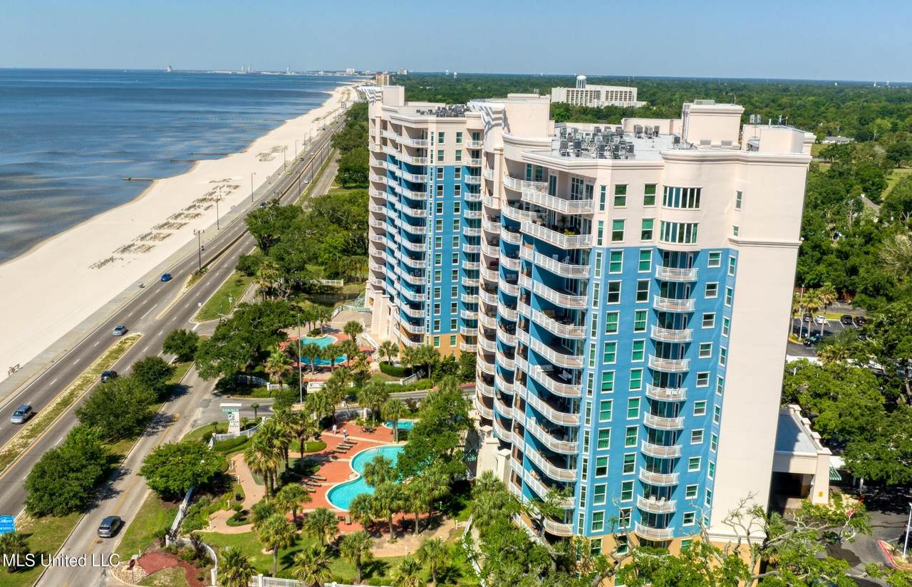 2230 Beach Drive - Photo 1