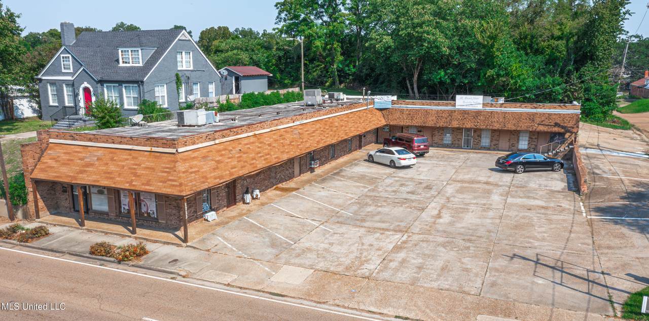 1713 Clay Street - Photo 1