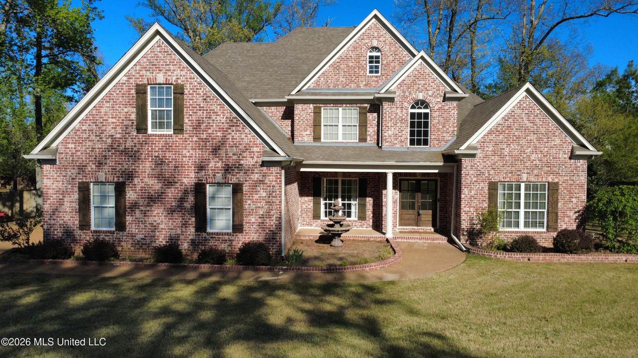 3914 Saddle Bend - Photo 1