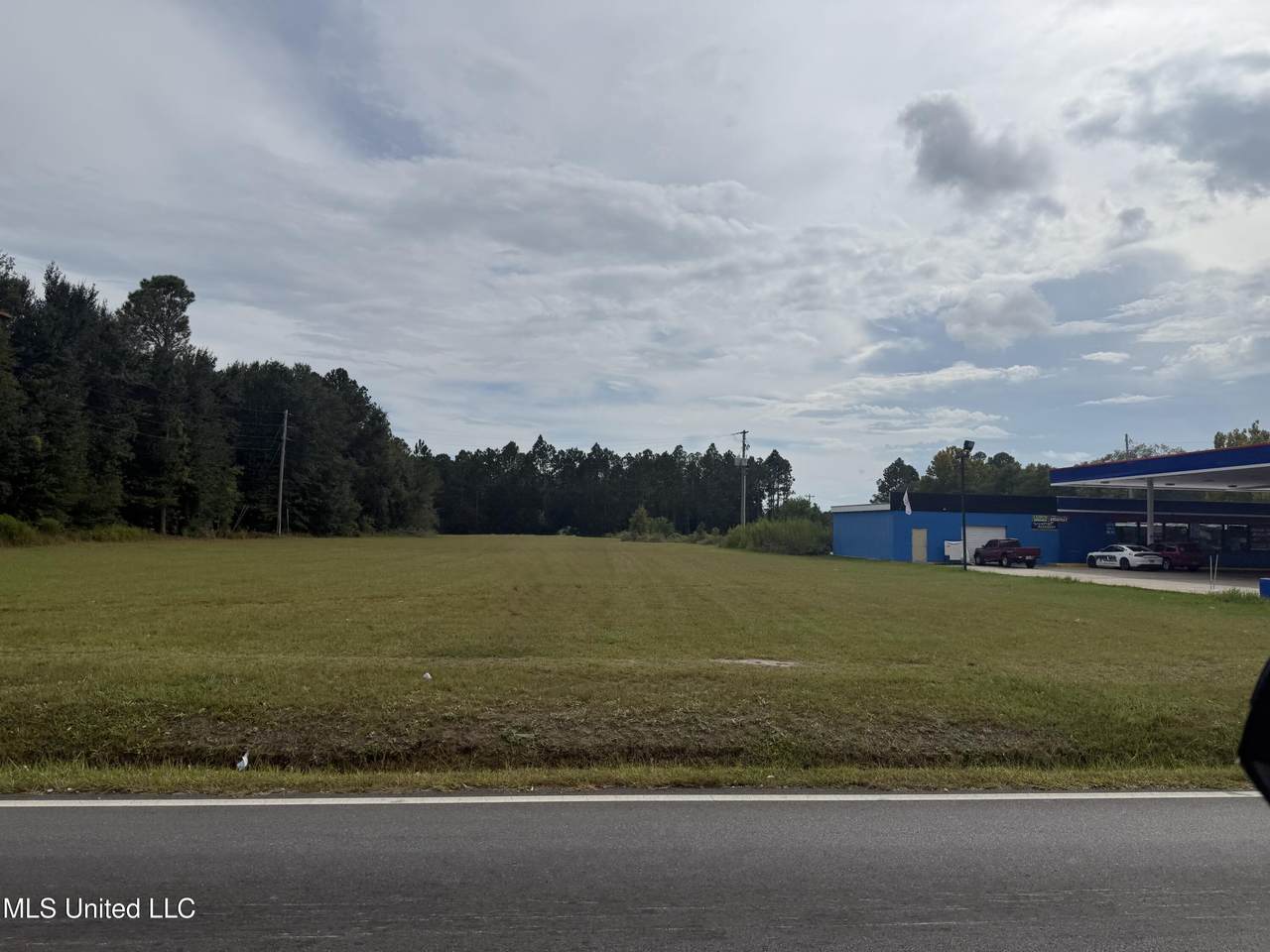 13321 Dedeaux Road - Photo 1