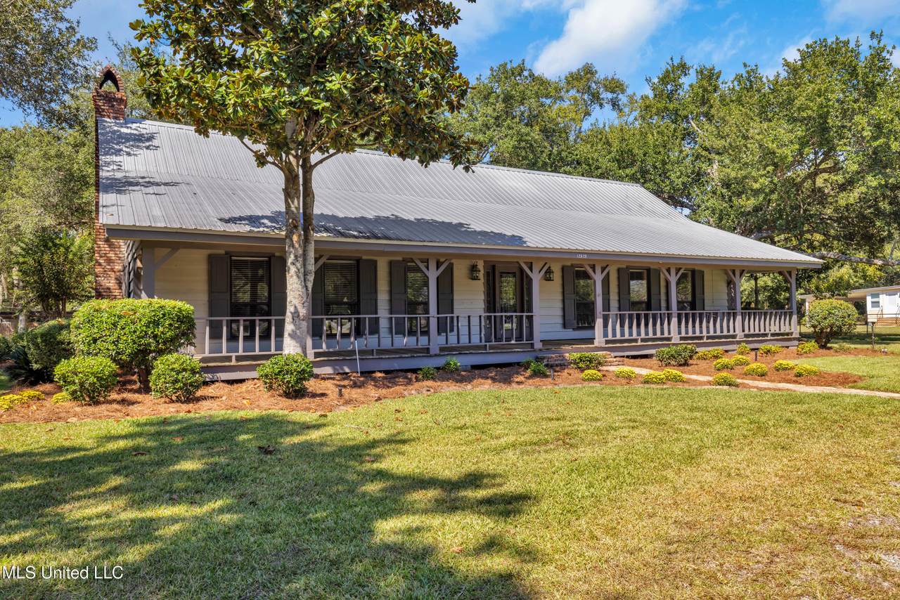 12529 Canal Road - Photo 1