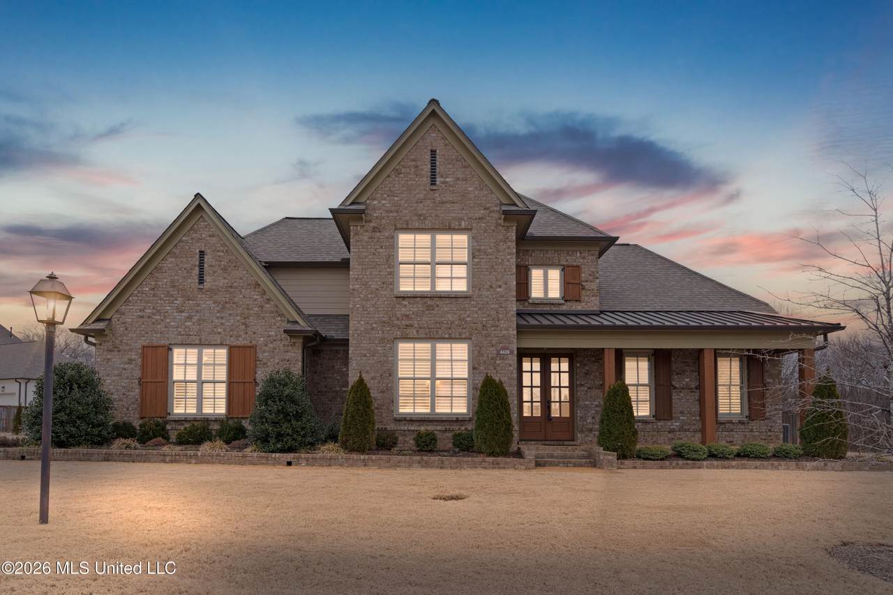 4426 Macon Cove - Photo 1