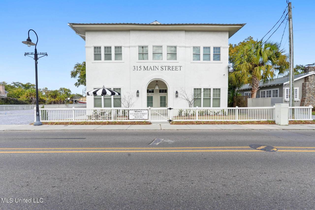 315 Main Street - Photo 1