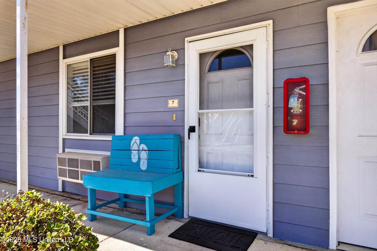 1664 Beach Boulevard - Photo 1