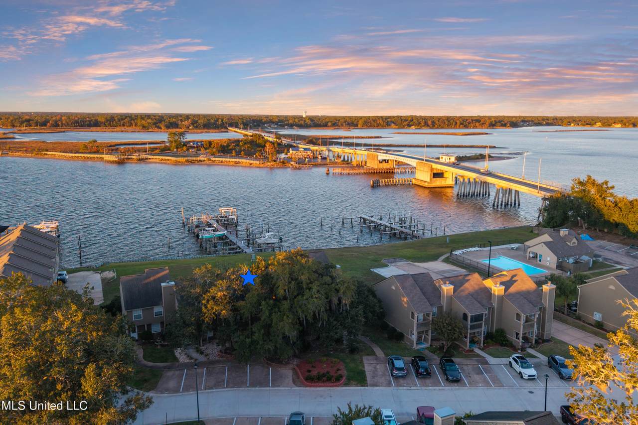 495 Popp's Ferry Road - Photo 1