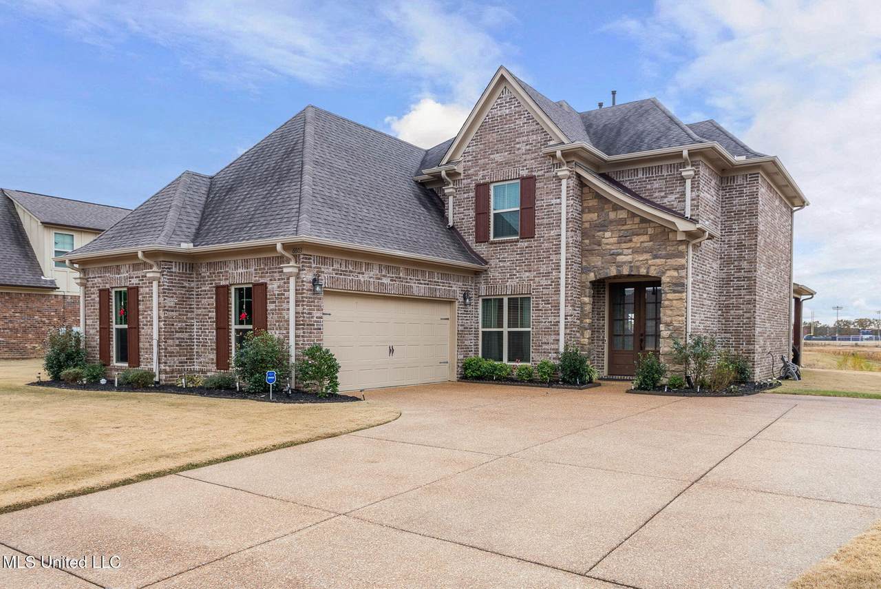 6603 Broadwing Circle - Photo 1