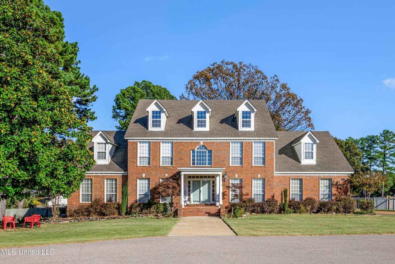 8280 Germantown Road - Photo 1