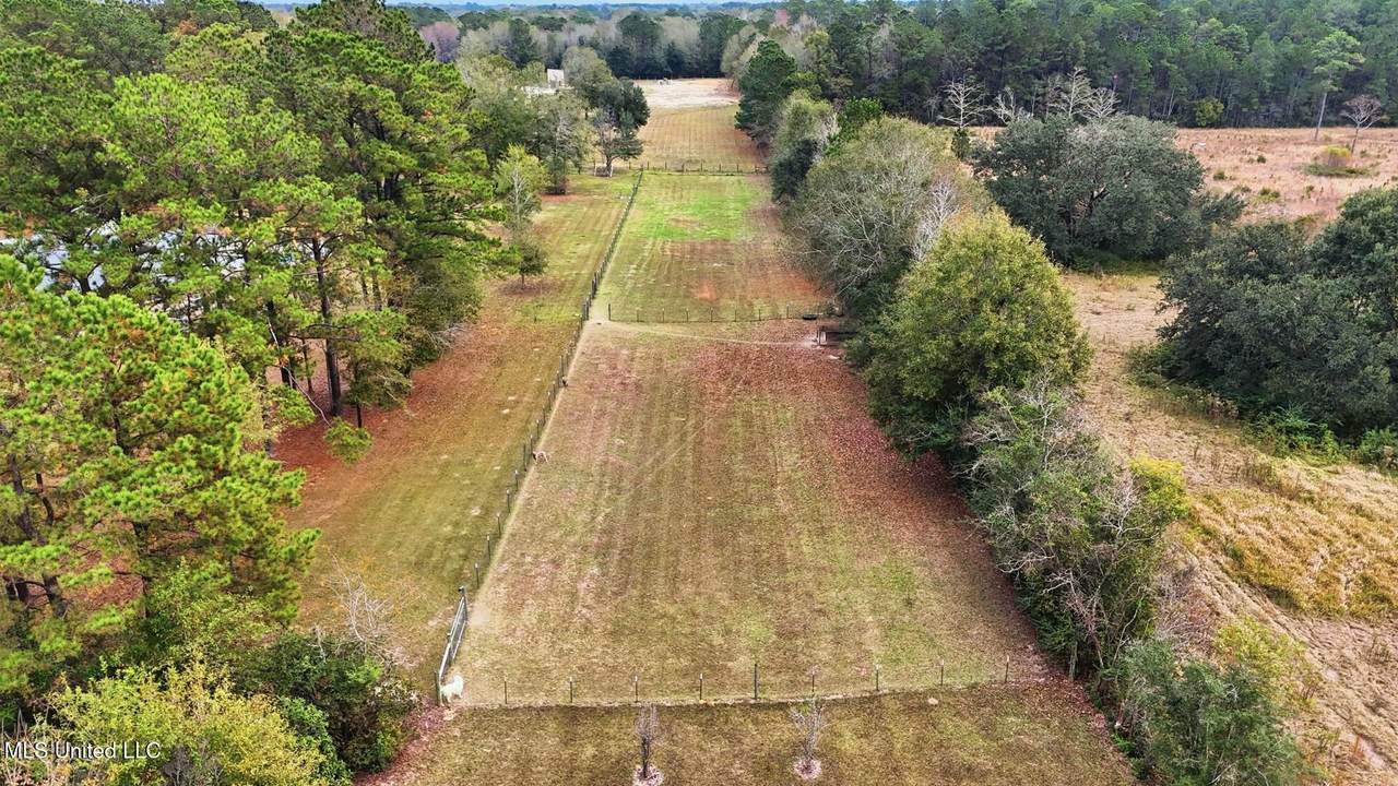 119 Oak Allee Drive - Photo 1