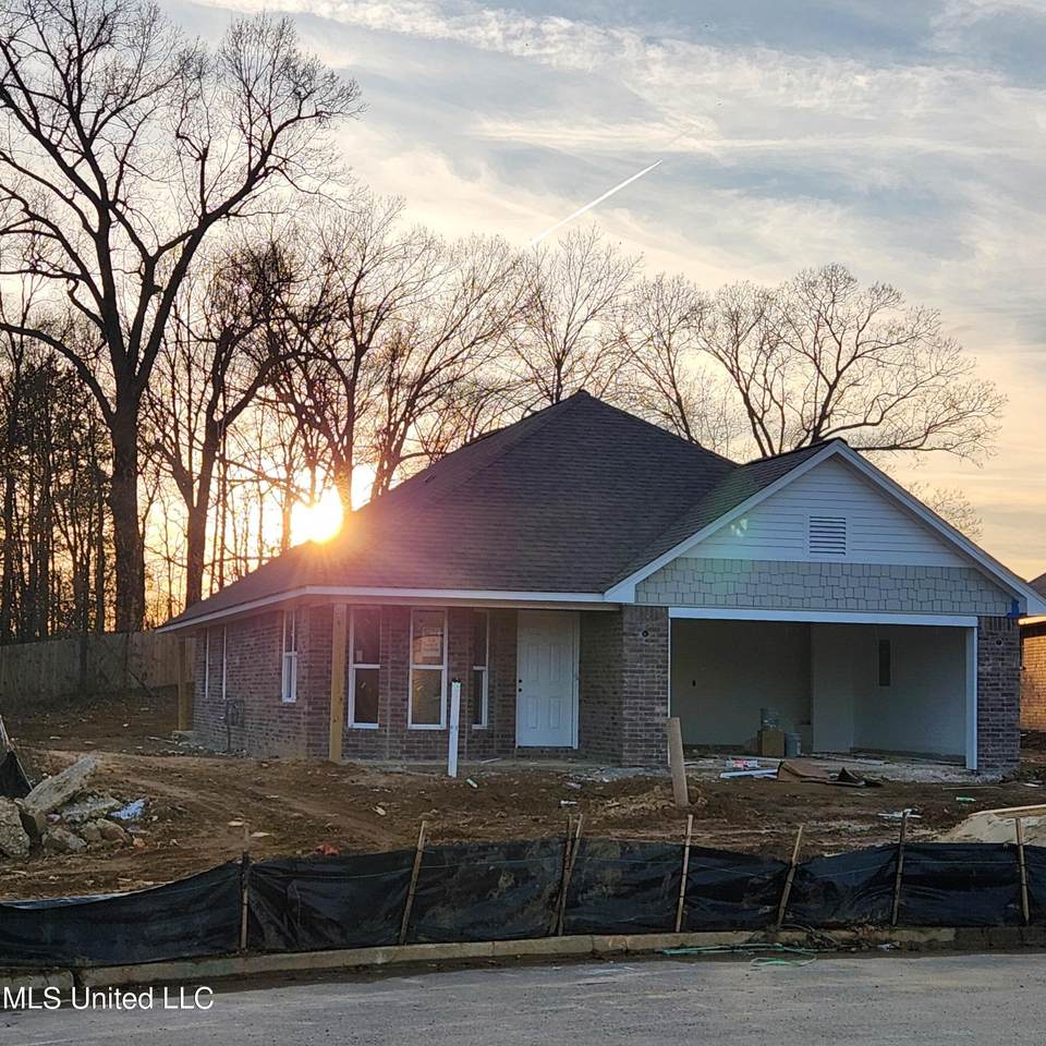 7720 Ferndale Drive - Photo 1