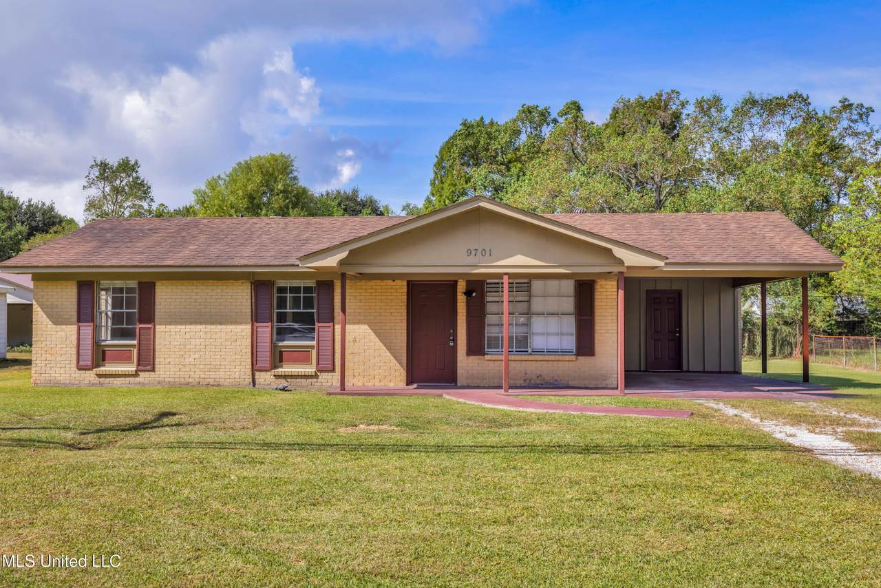 9701 Highway 613 - Photo 1