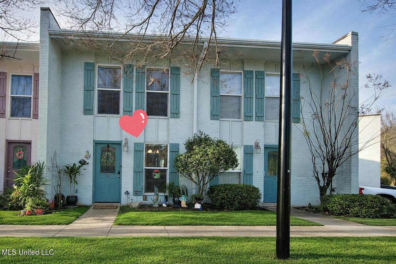 3230 Cumberland Road - Photo 1