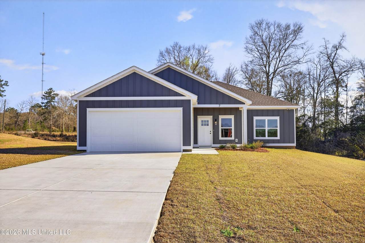 7 Shadow Wood Drive - Photo 1