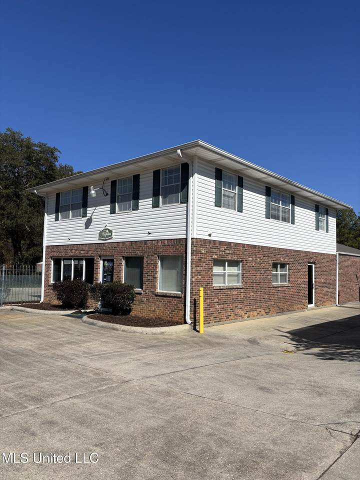 5402 Gex Drive - Photo 1