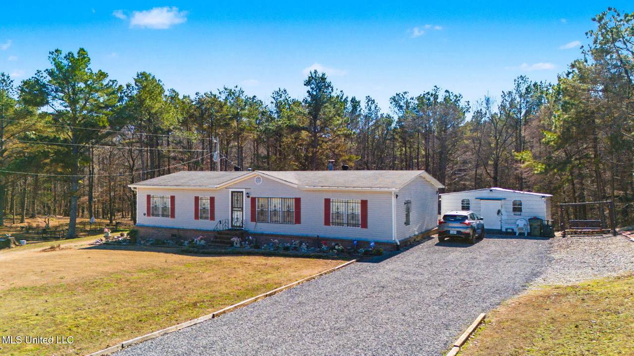 6193 Marianna Road - Photo 1