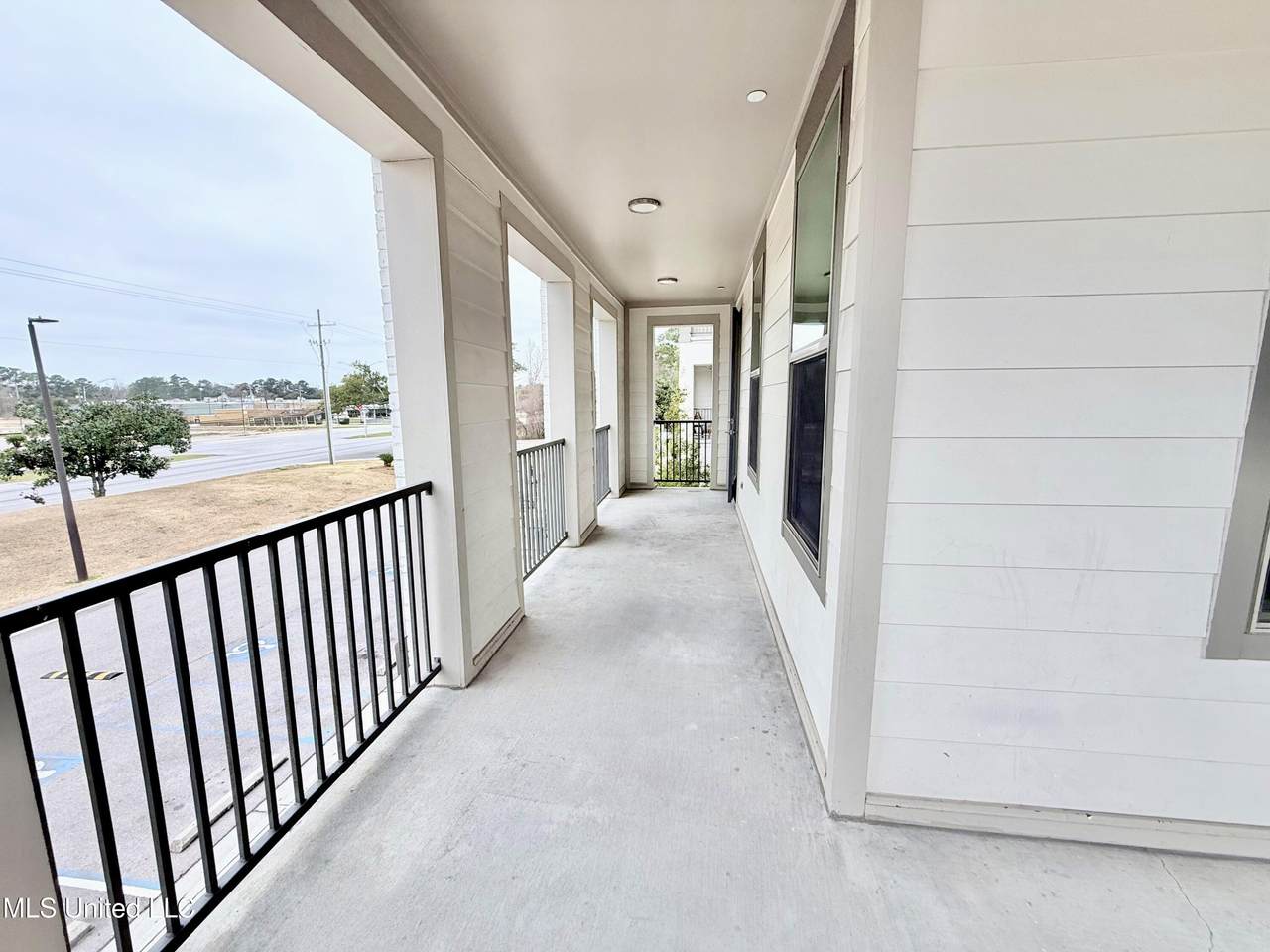 2501 Bienville Boulevard - Photo 1