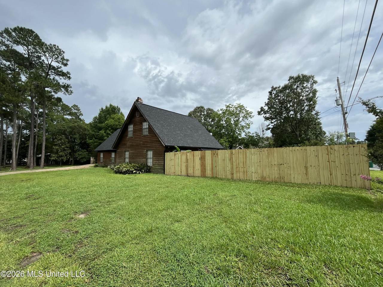 5109 Courthouse Road - Photo 1