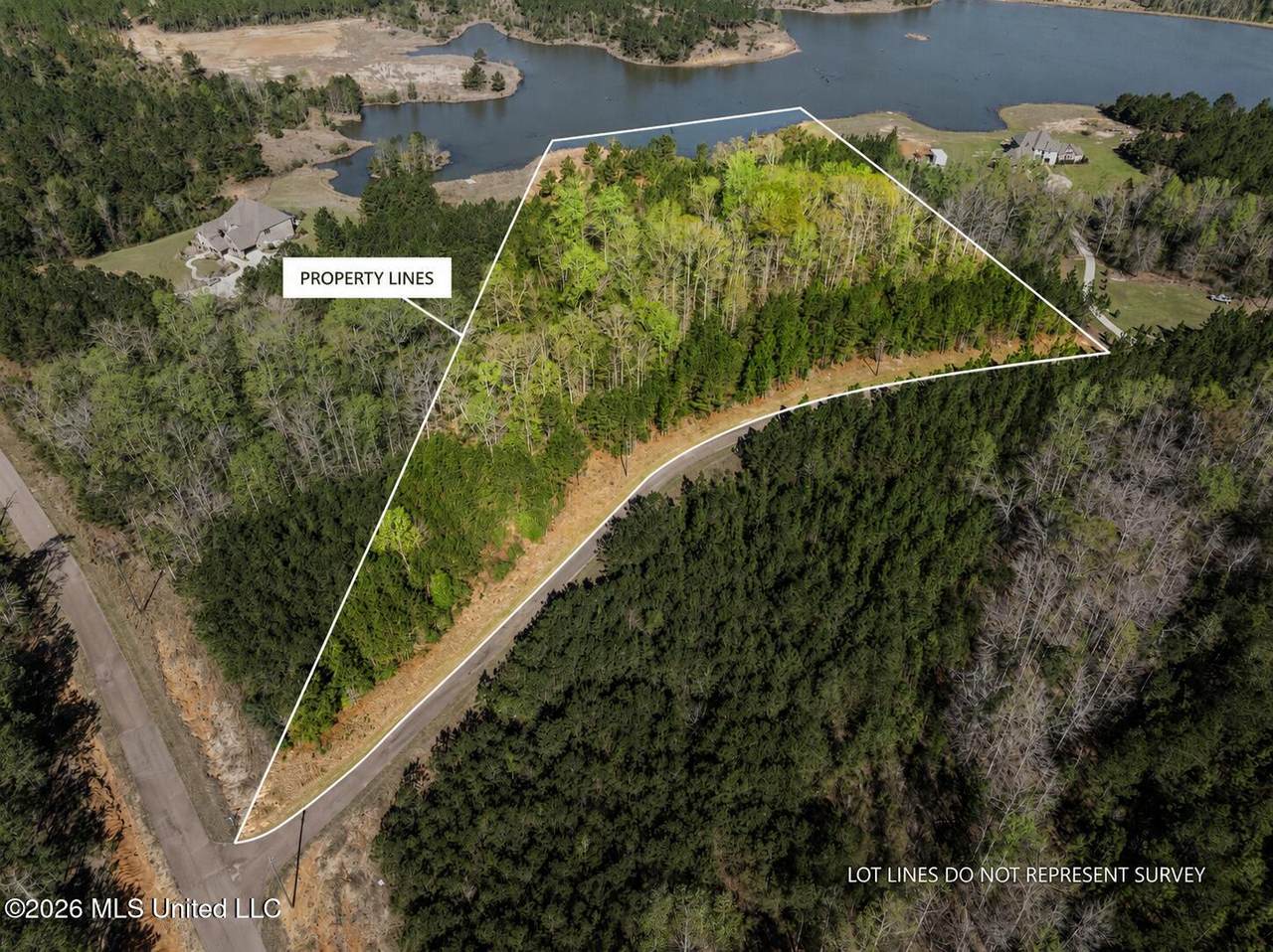 0 Fairwinds Path - Photo 1