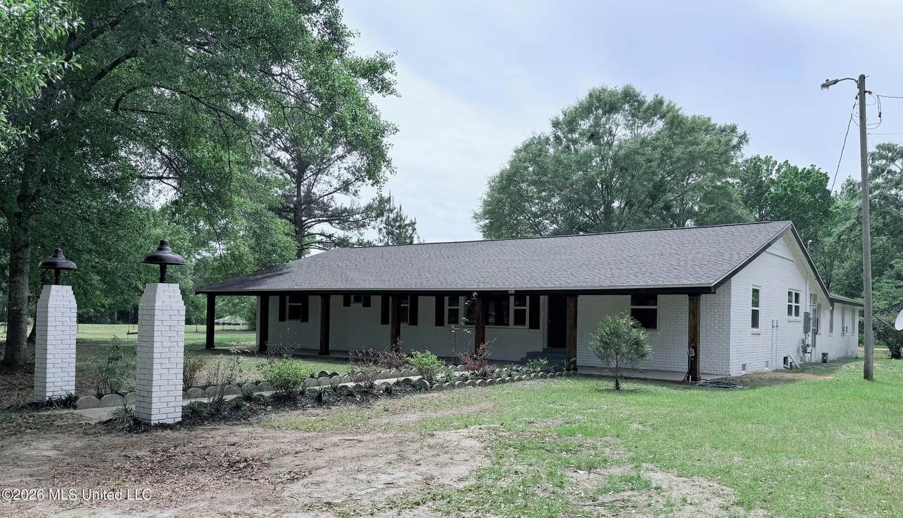 203 Green Road - Photo 1