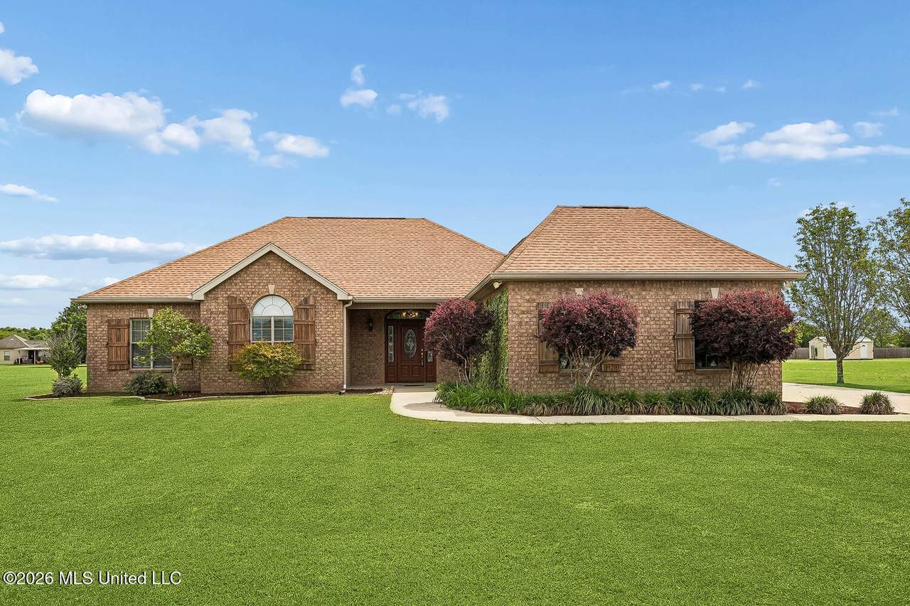 12 Seminole Drive - Photo 1