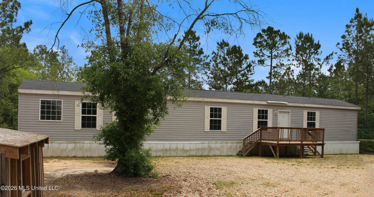 25200 Creek Cove - Photo 1