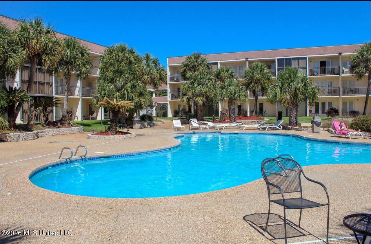 2046 Beach Boulevard - Photo 1