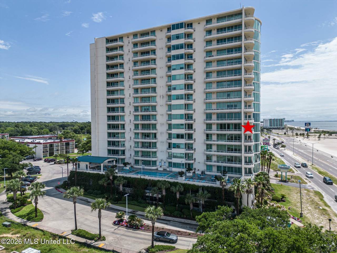 2060 Beach Boulevard - Photo 1