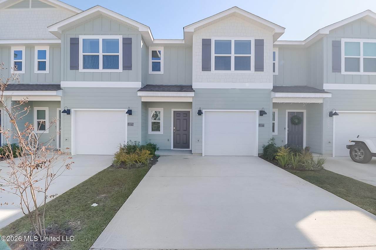 12281 Sinclair Drive - Photo 1