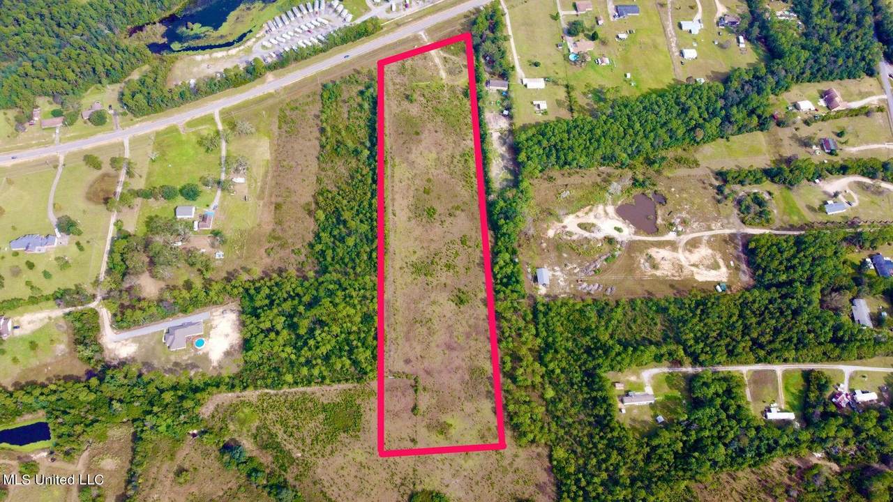 17305 Highway 15 - Photo 1