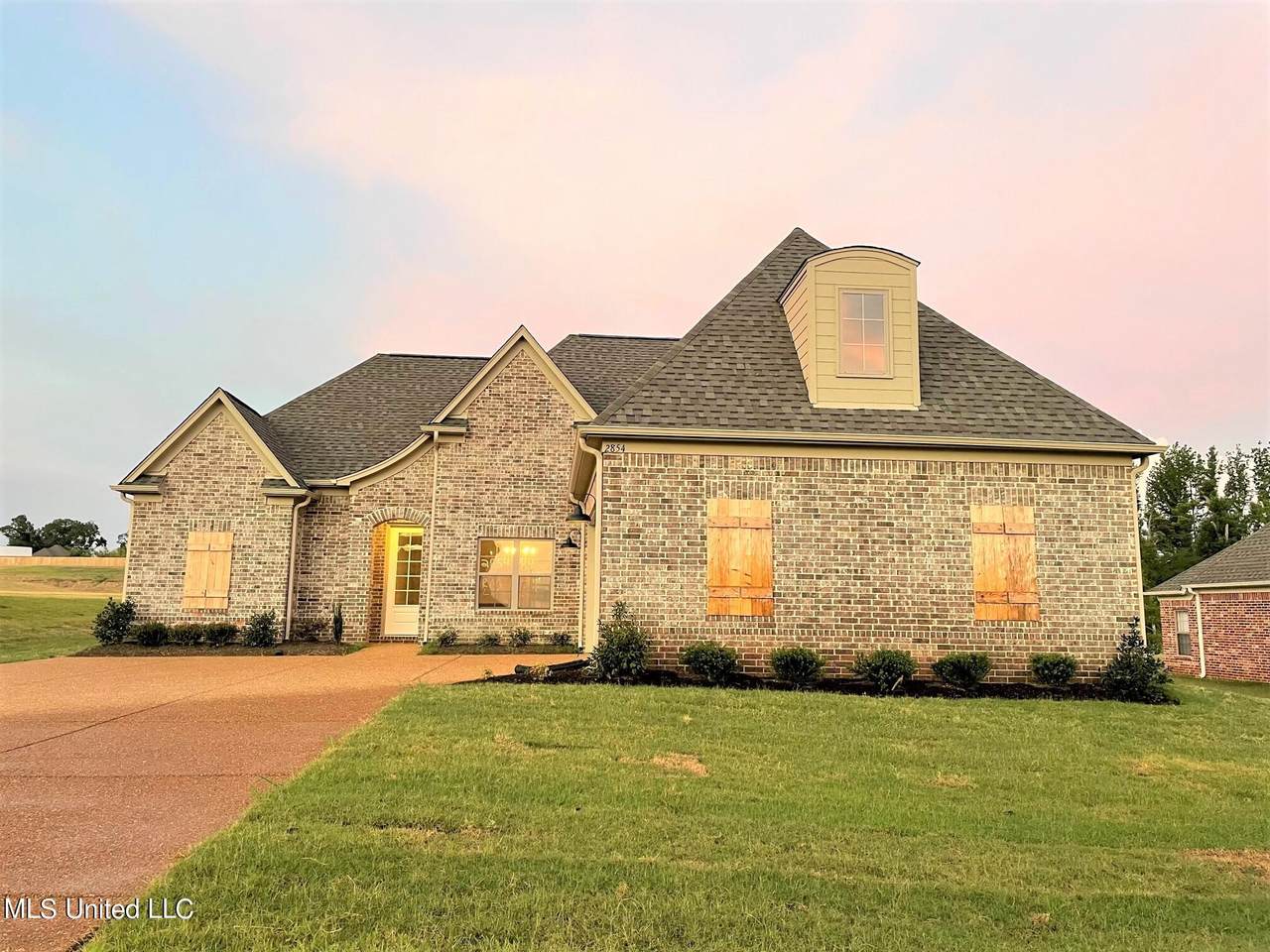 2854 Ross Meadows Lane - Photo 1