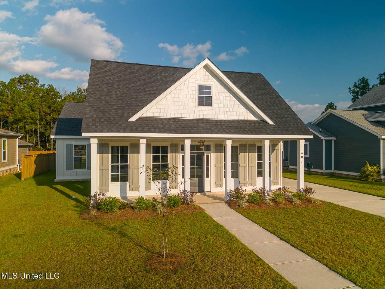 12014 Parc Merlot - Photo 1