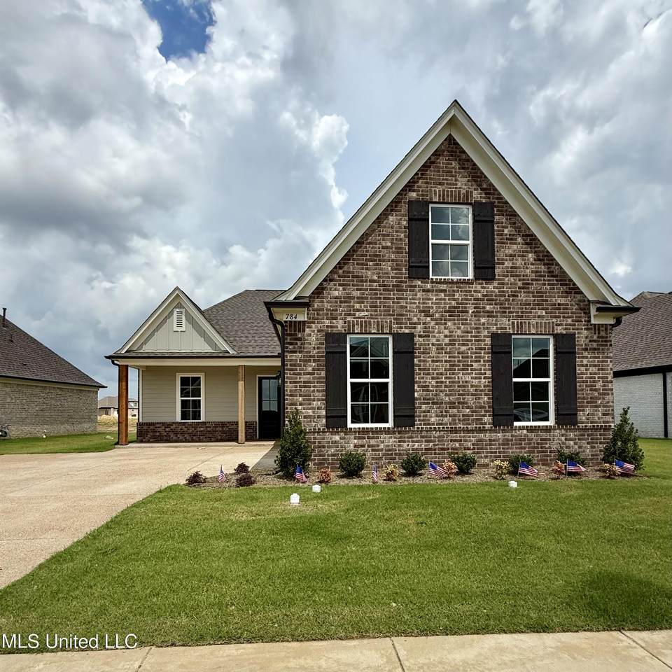 784 Coahoma Court - Photo 1