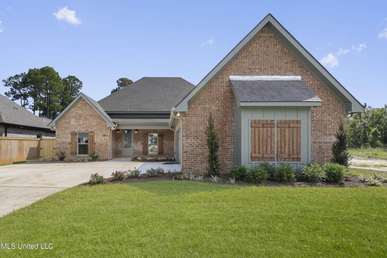 10893 Lily Lane - Photo 1