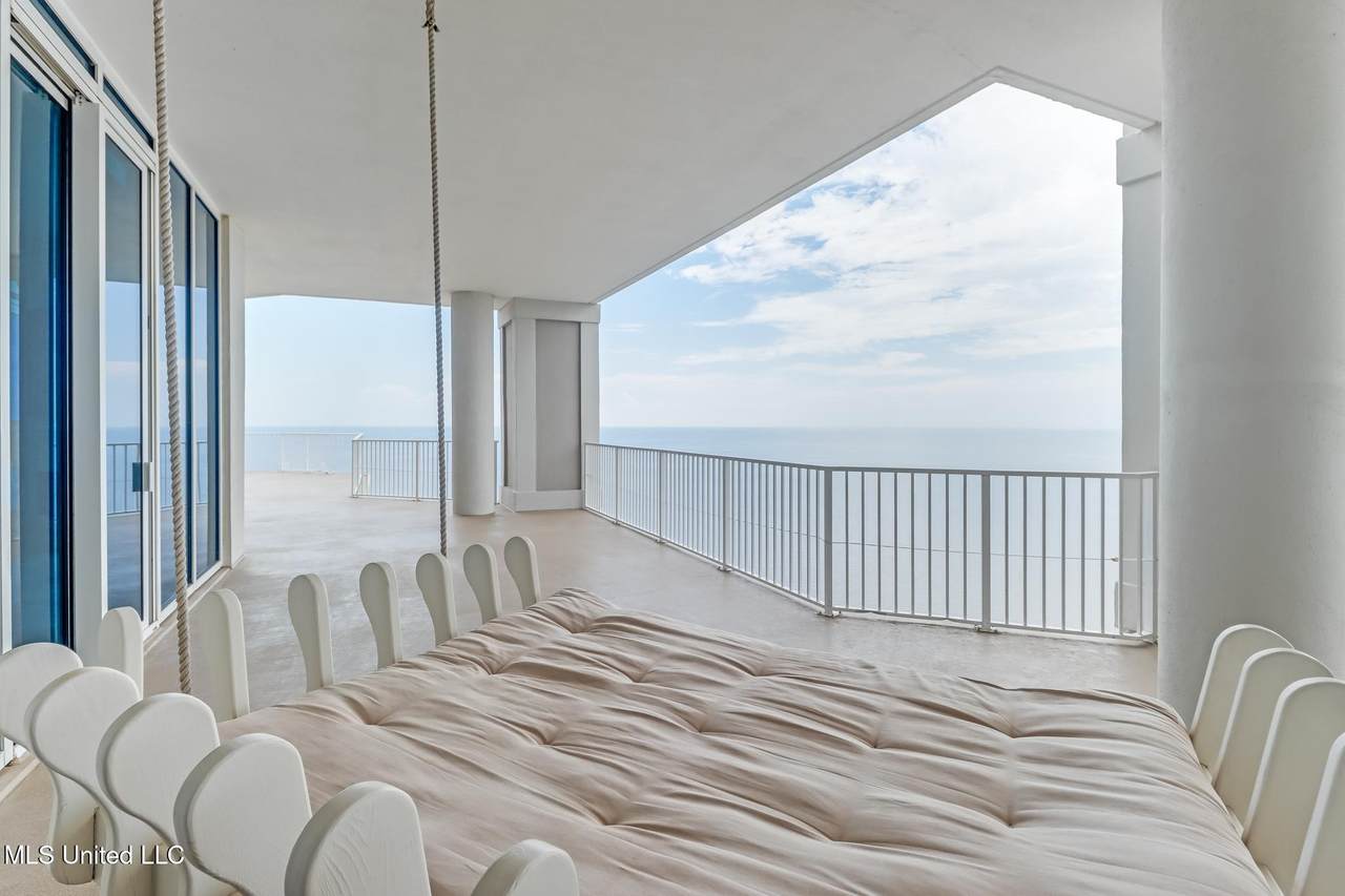 2668 Beach Boulevard - Photo 1