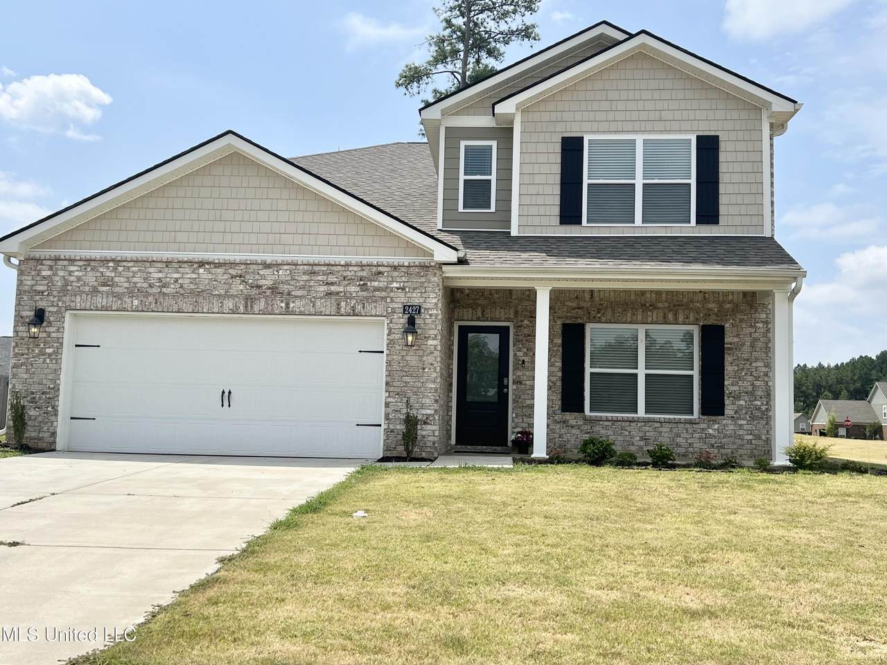 2427 Hyacinth Lane - Photo 1