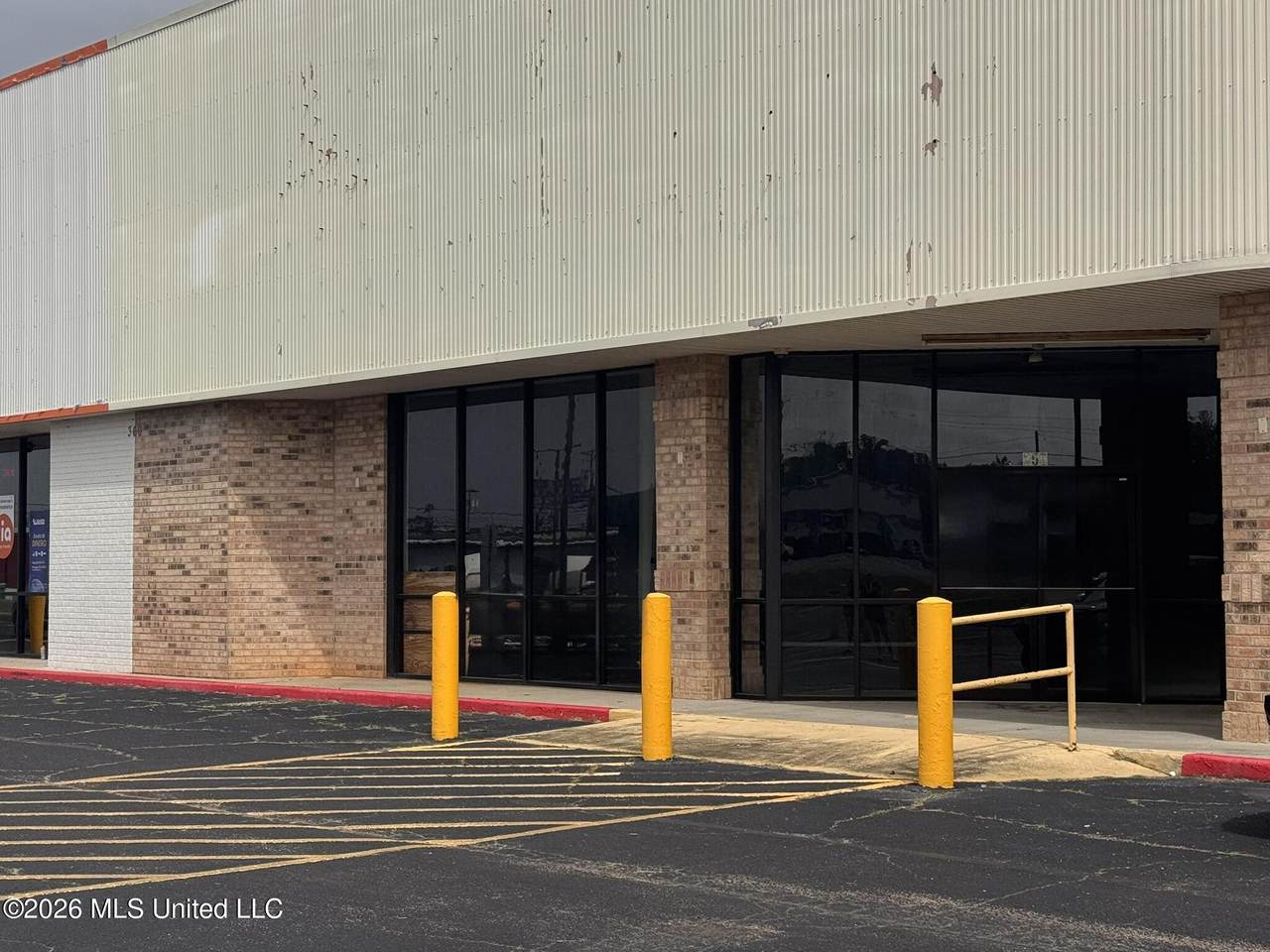 350 Pass Road - Photo 1